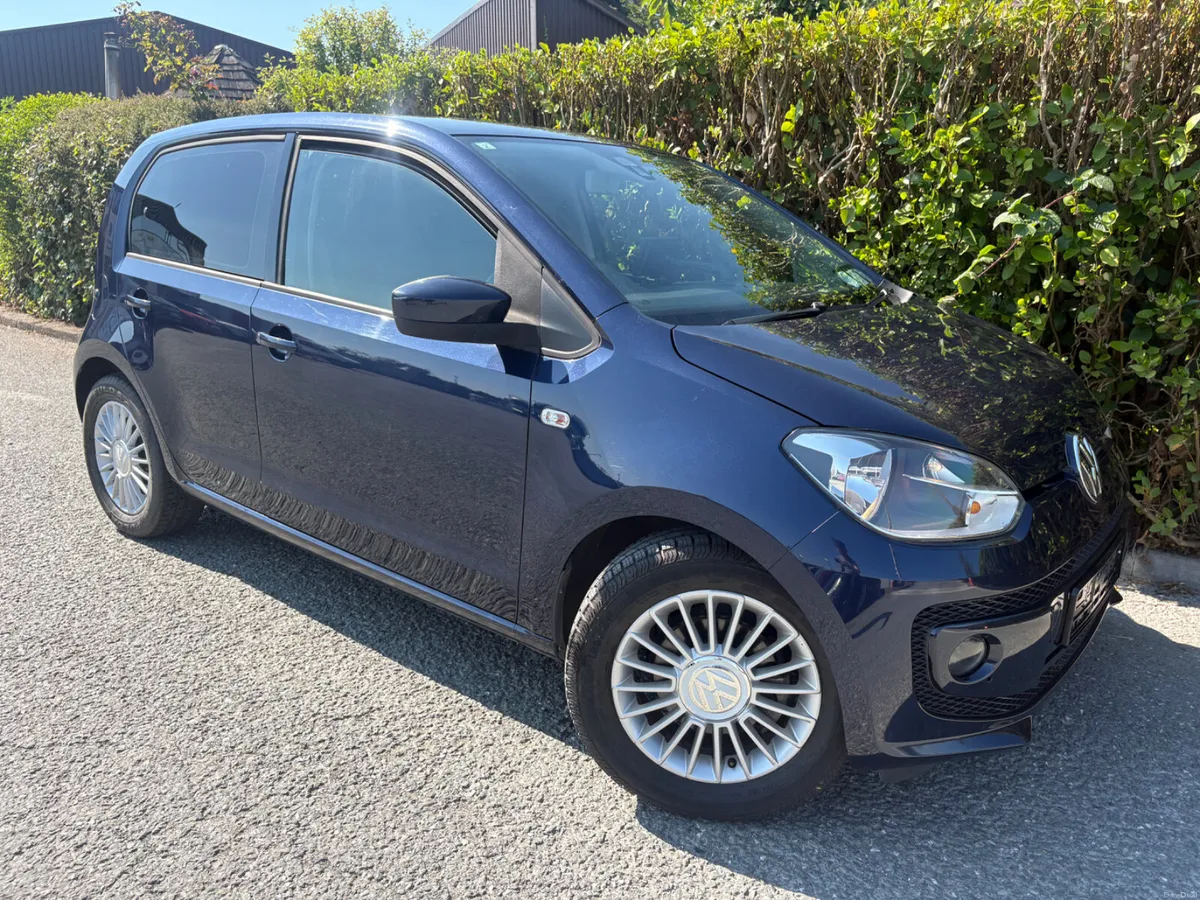 Volkswagen up! 2012 HIGHLINE AUTO(HEATED SEATS) - Image 2