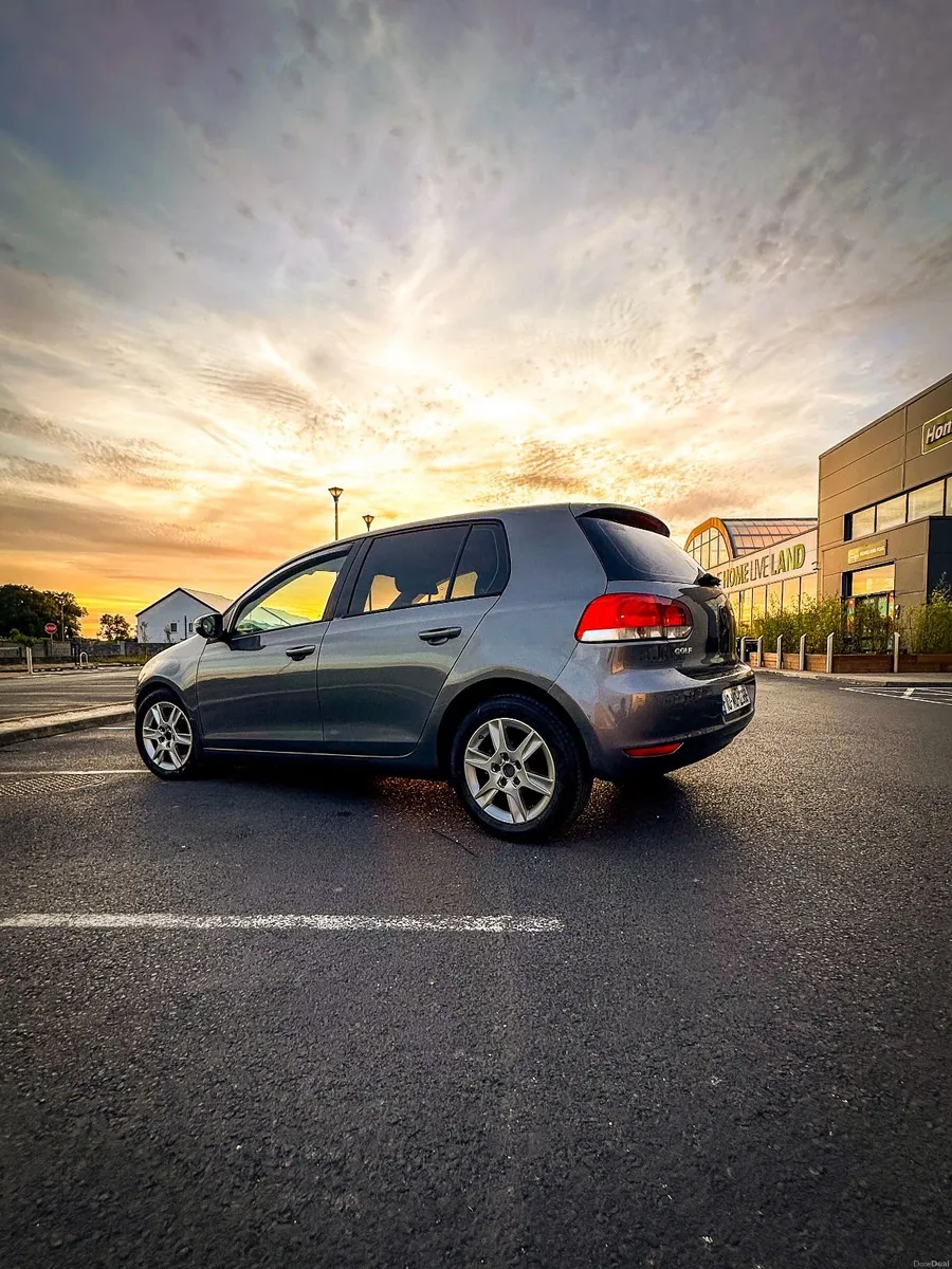 Volkswagen Golf 2010 1.6TDI NEW NCT TODAY 11TH AUG - Image 6