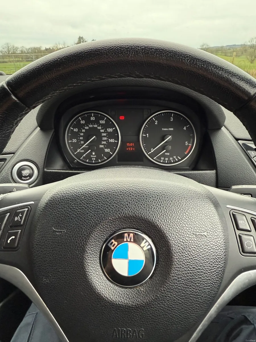 BMW X1 2014 - Image 2