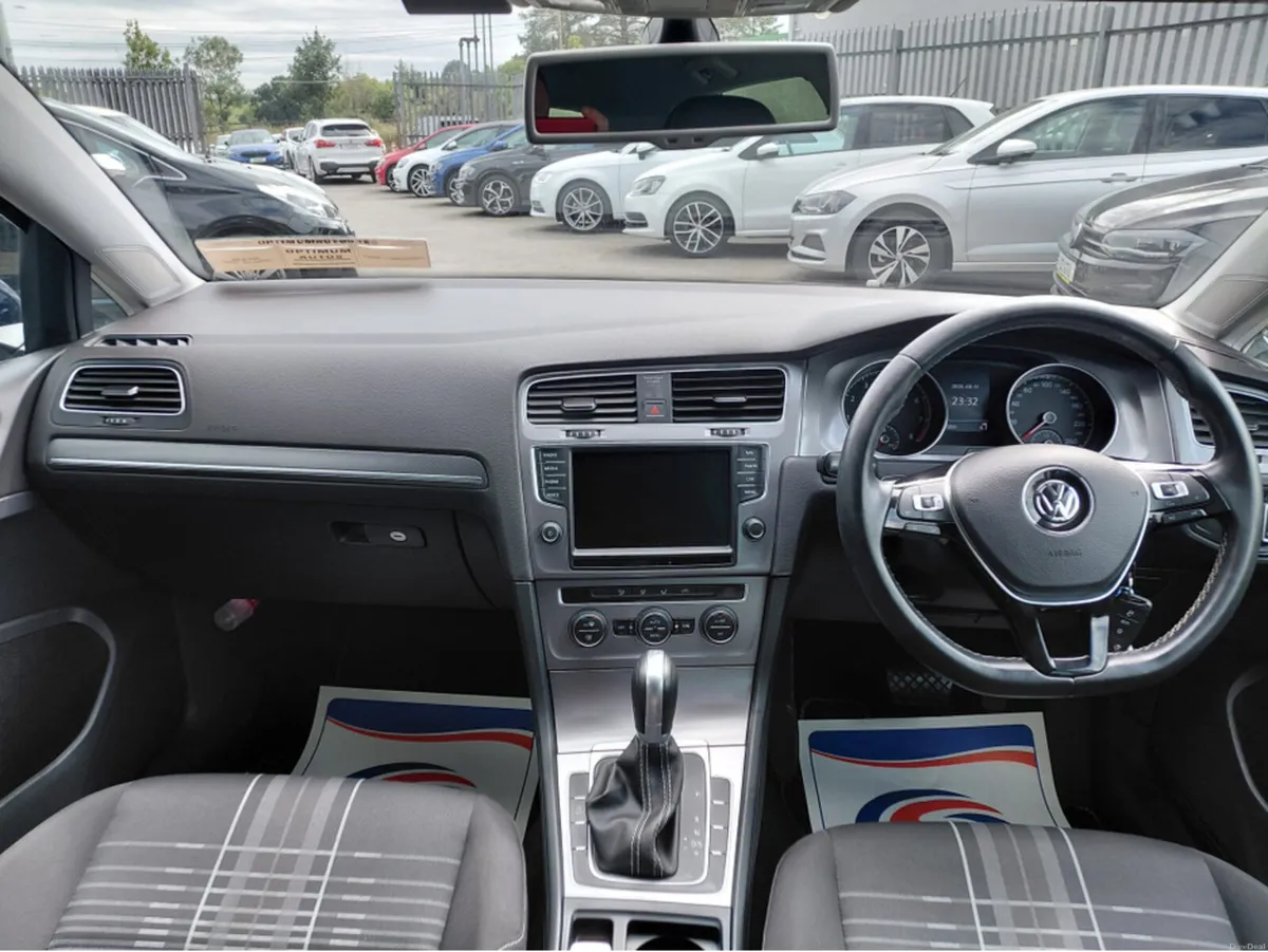 Volkswagen Golf VW Golf 1.2tsi petrol, auto, 17 al - Image 3