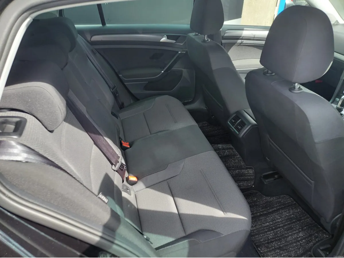 Volkswagen Golf Vw Golf 1.2tsi petrol,auto, 18 all - Image 6