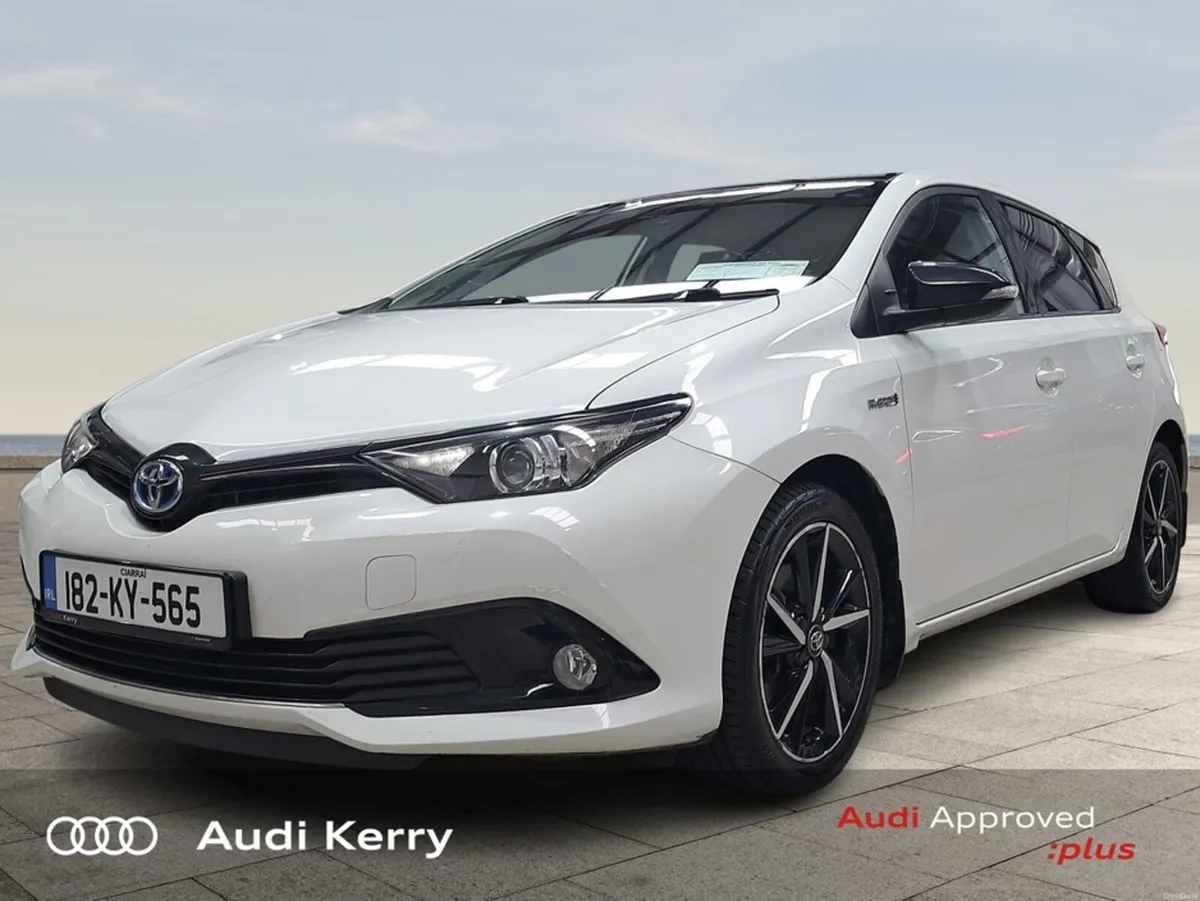 Toyota Auris HYBRID LUNA SPORT 4DR AUTO - Image 3