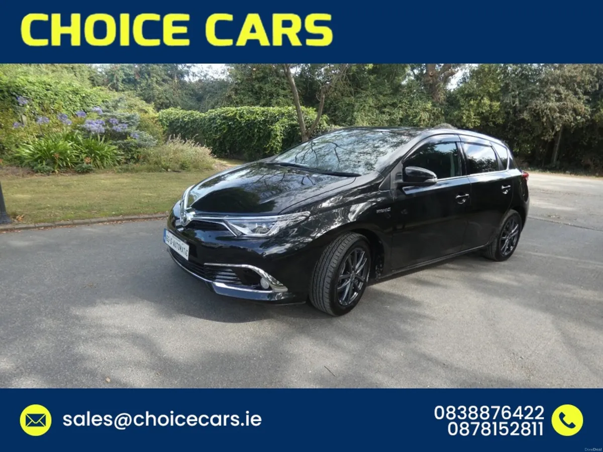 Toyota Auris 1.8 AUTO HYBRID LOW MILEAGE - Image 2