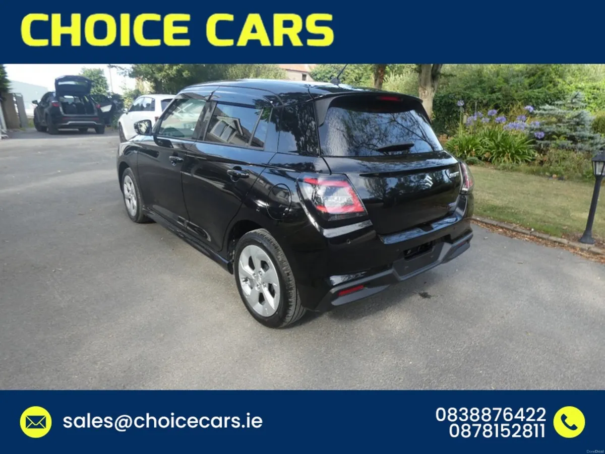 Suzuki Swift 1.2 AUTO HYBRID TOP SPEC - Image 4