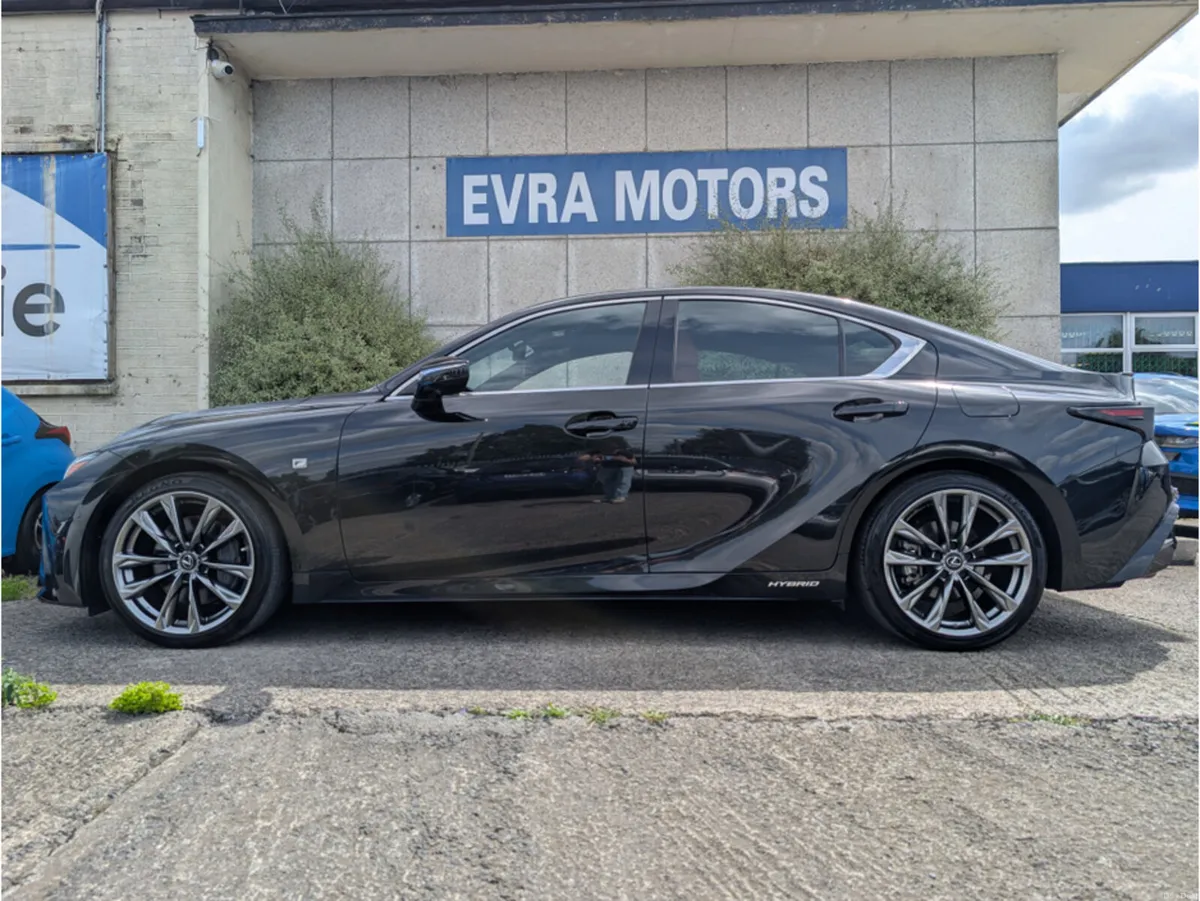 Lexus IS F-SPORT AUTOMATIC 2.5 PETROL //HIGH SPEC/ - Image 5