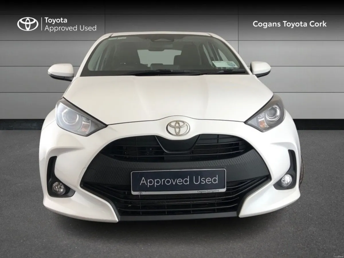 Toyota Yaris Yaris Hybrid 115 Luna - Image 5