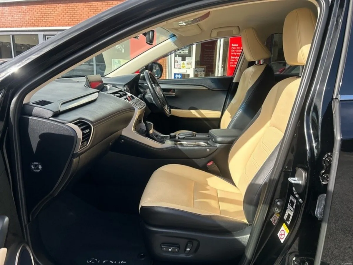 Lexus NX EXECUTIVE HEV - Image 6