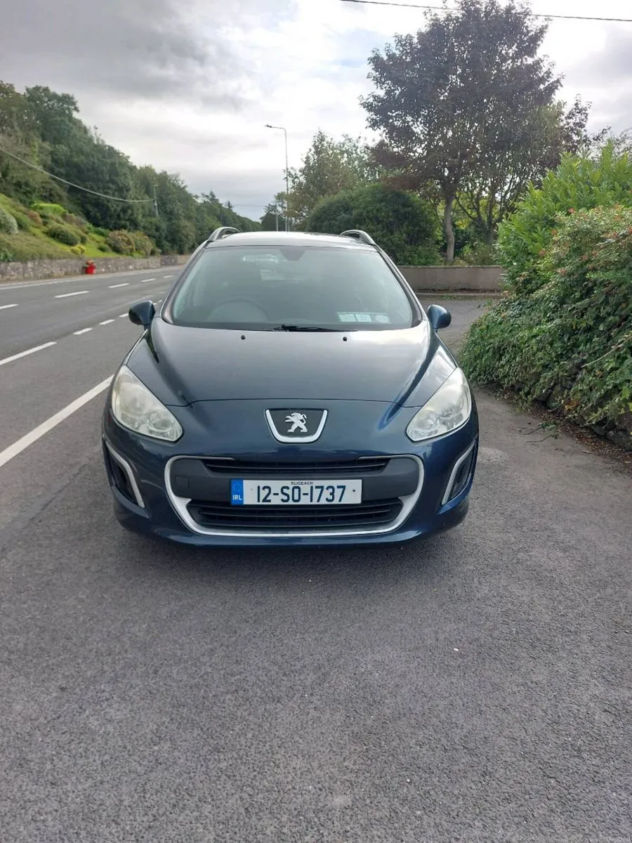 car - Image 4