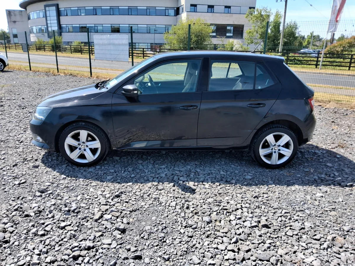 Skoda Fabia 2016 - Image 4