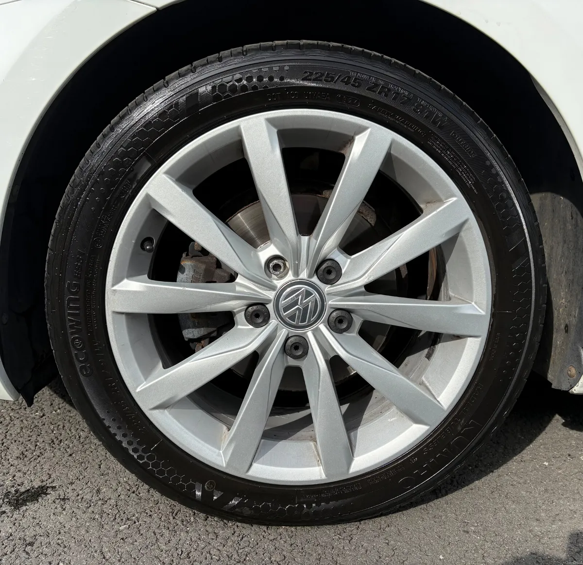 2018 Volkswagen Golf 1.0 TSI Highline Manual - Image 4