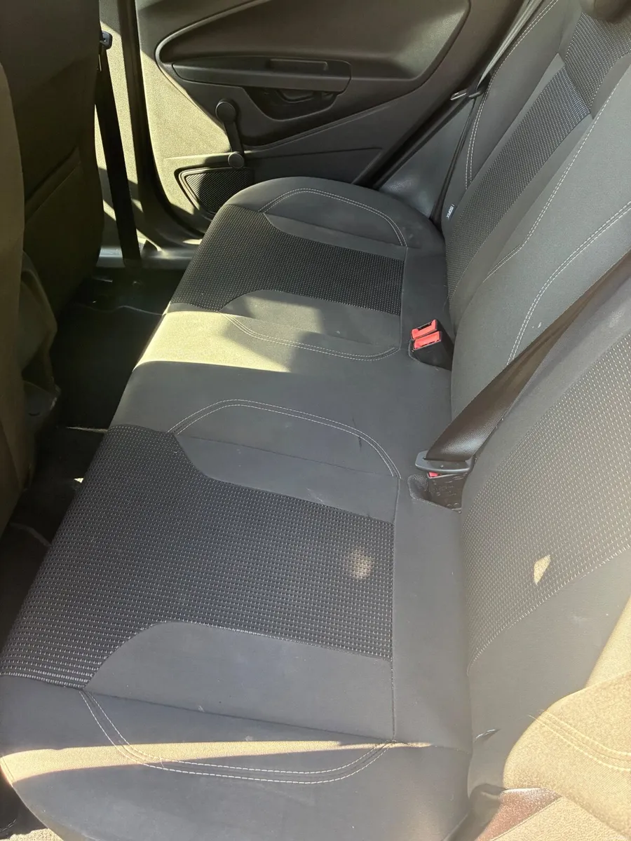 Ford Fiesta 2016 - Image 5