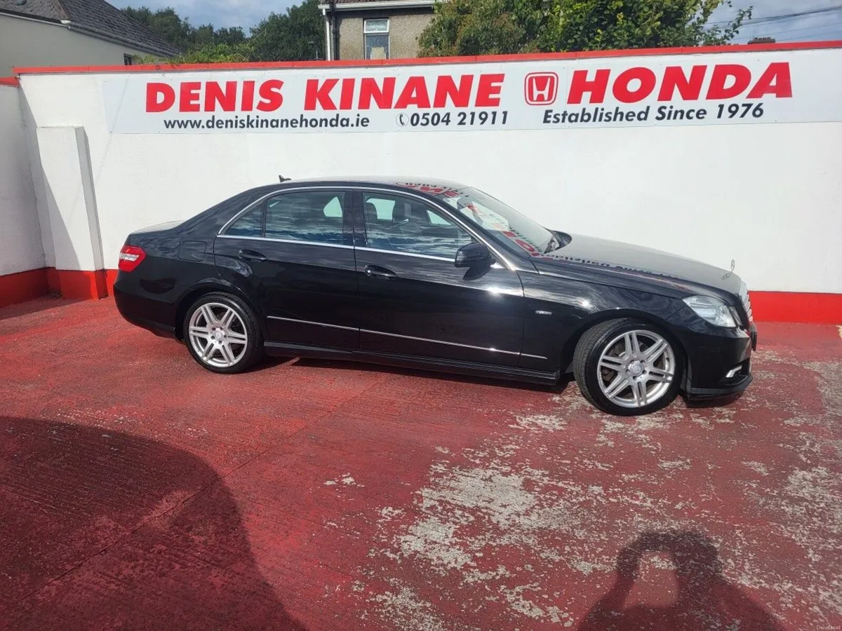 Mercedes-Benz E-Class E 200 CDI BlueEfficiency Ava - Image 1