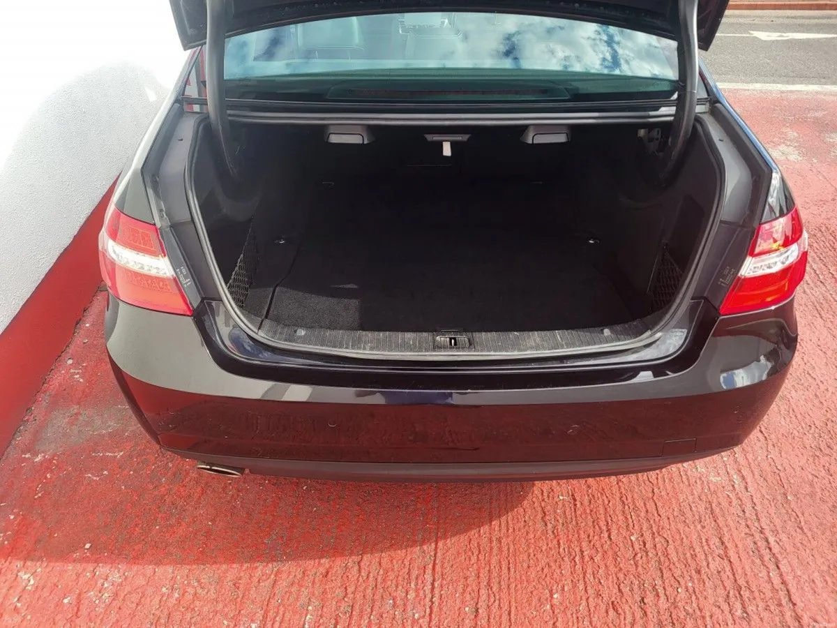 Mercedes-Benz E-Class E 200 CDI BlueEfficiency Ava - Image 5