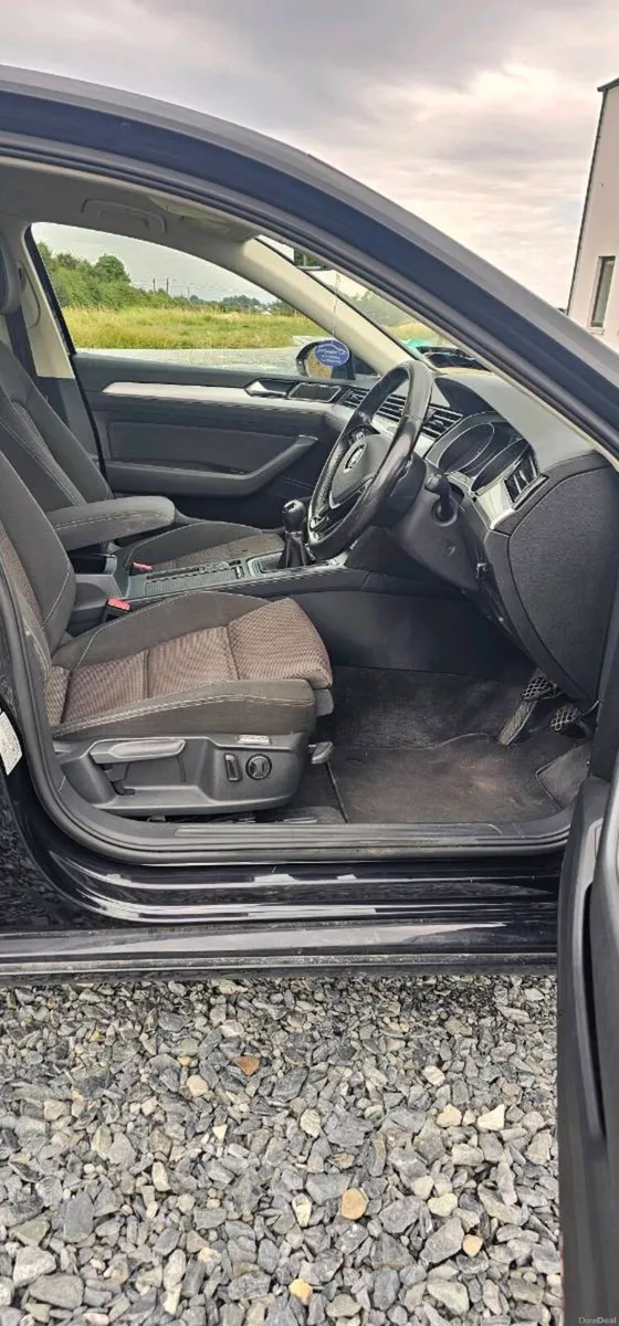 VW passat 2015 1.6 Diesel (Carlingford) - Image 6