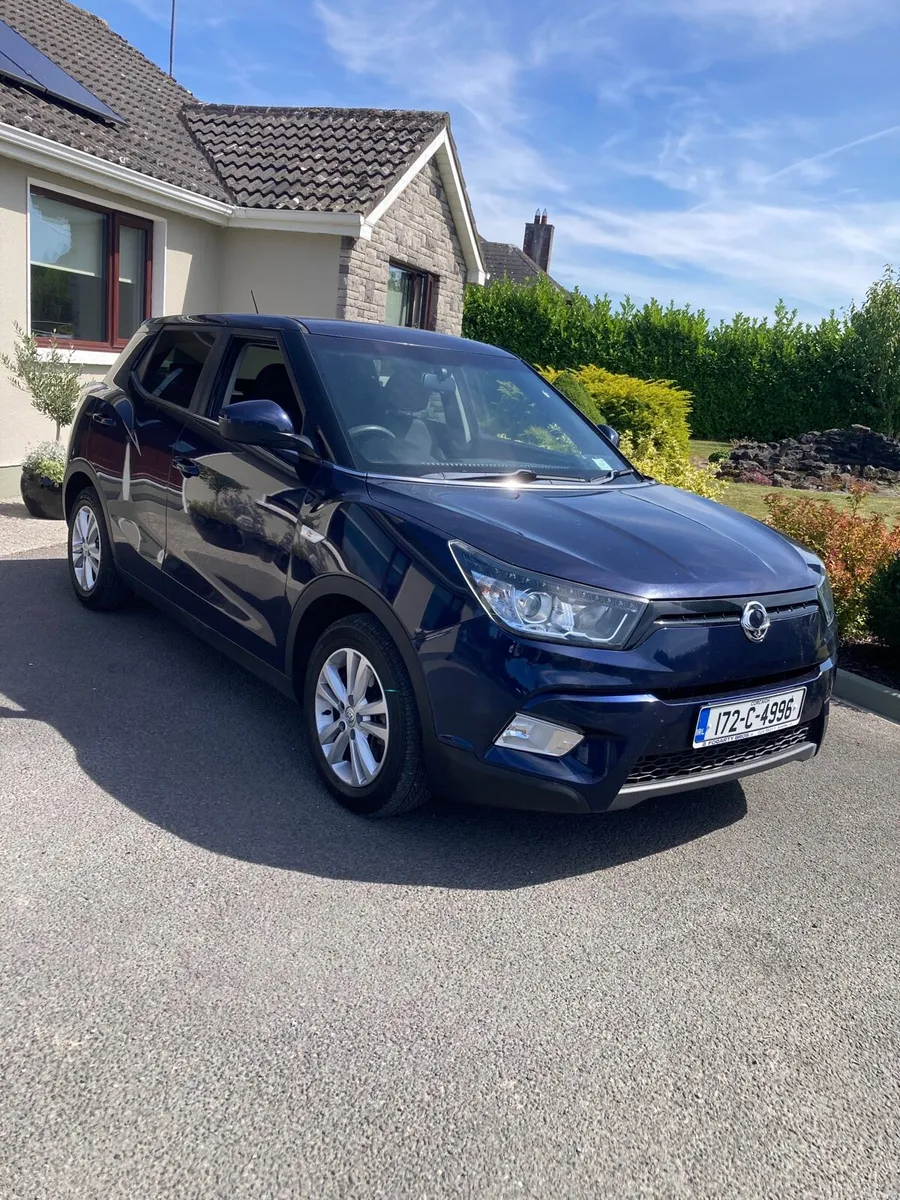 172 ssangyong tivoli - Image 1