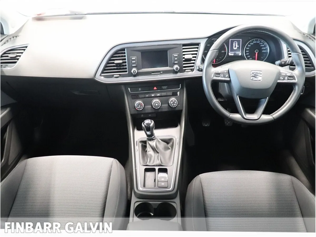 SEAT Leon 1.6TDI 115HP SE ESTATE - Image 4
