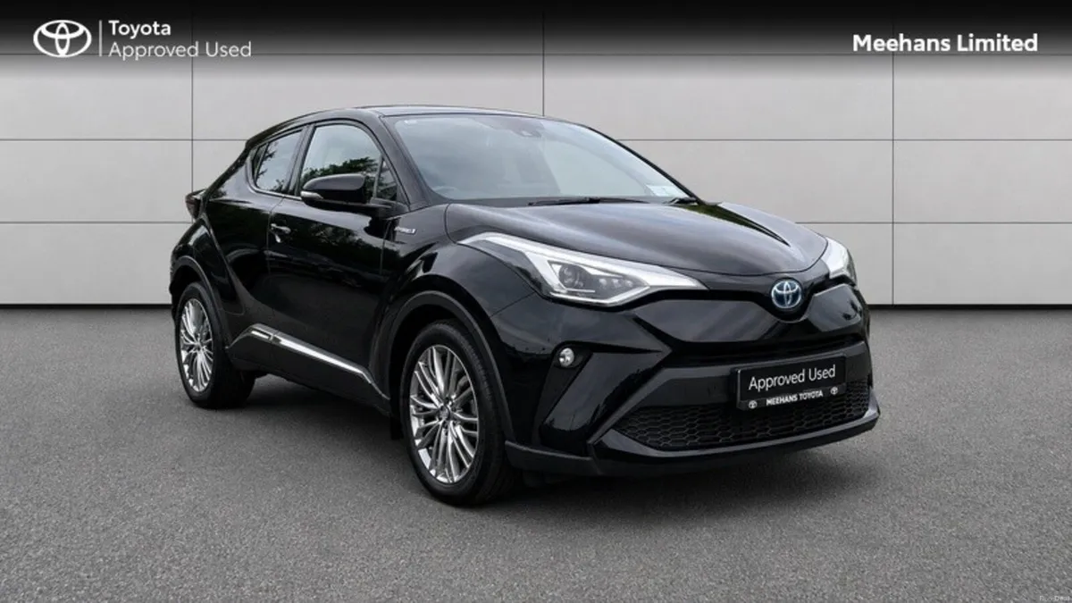 Toyota C-HR 1.8 HYBRID SOL 4DR AUTO AU - Image 1