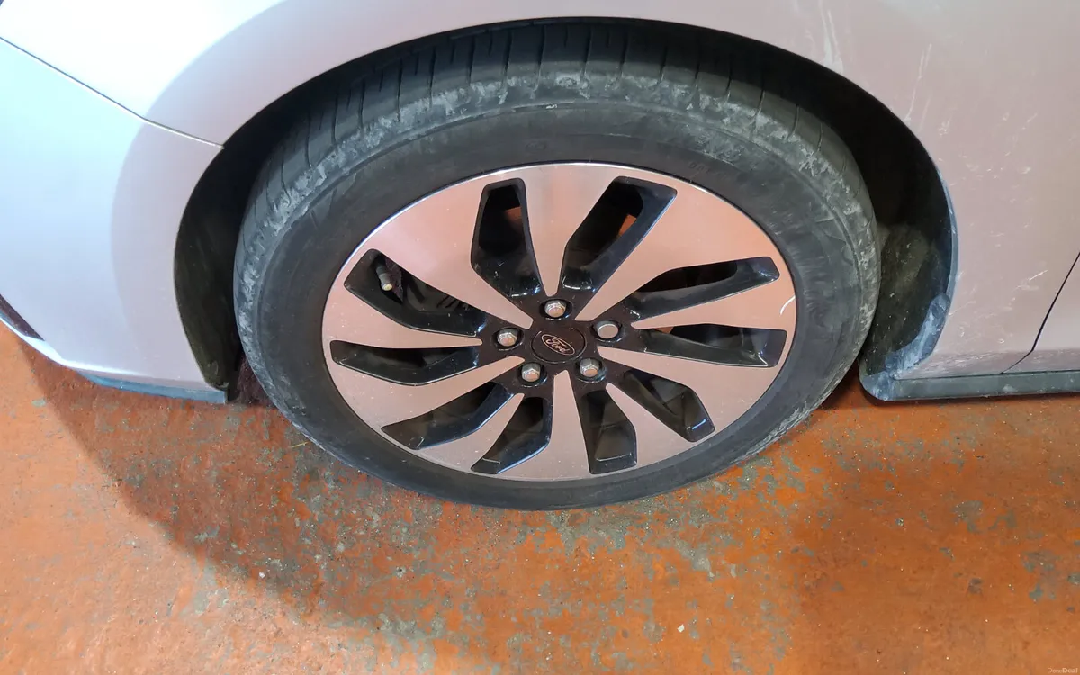 Ford Focus 2019 - Image 4
