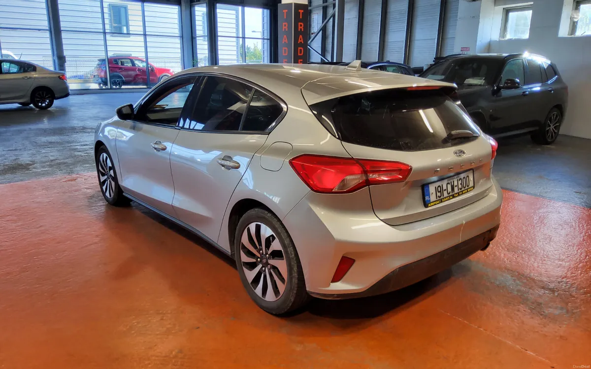 Ford Focus 2019 - Image 6