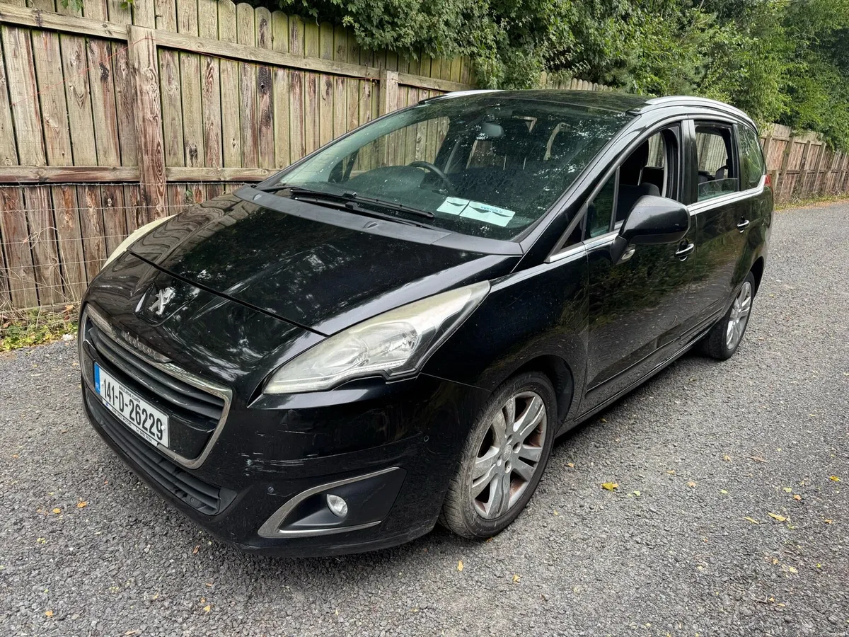 Peugeot 5008 7 seater - Image 2