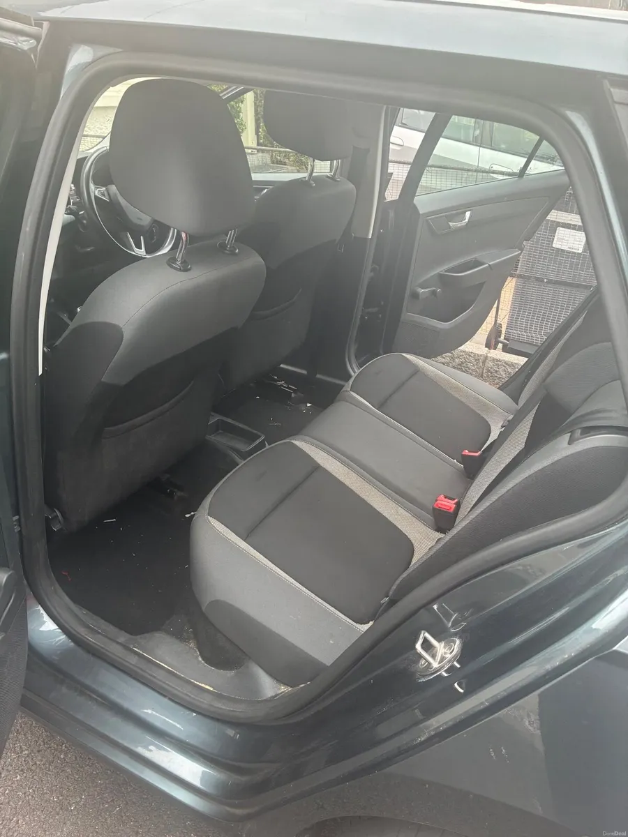 Skoda Fabia 2015 - Image 5