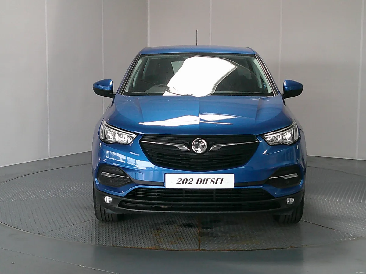 Vauxhall Grandland X 2020 - Image 2