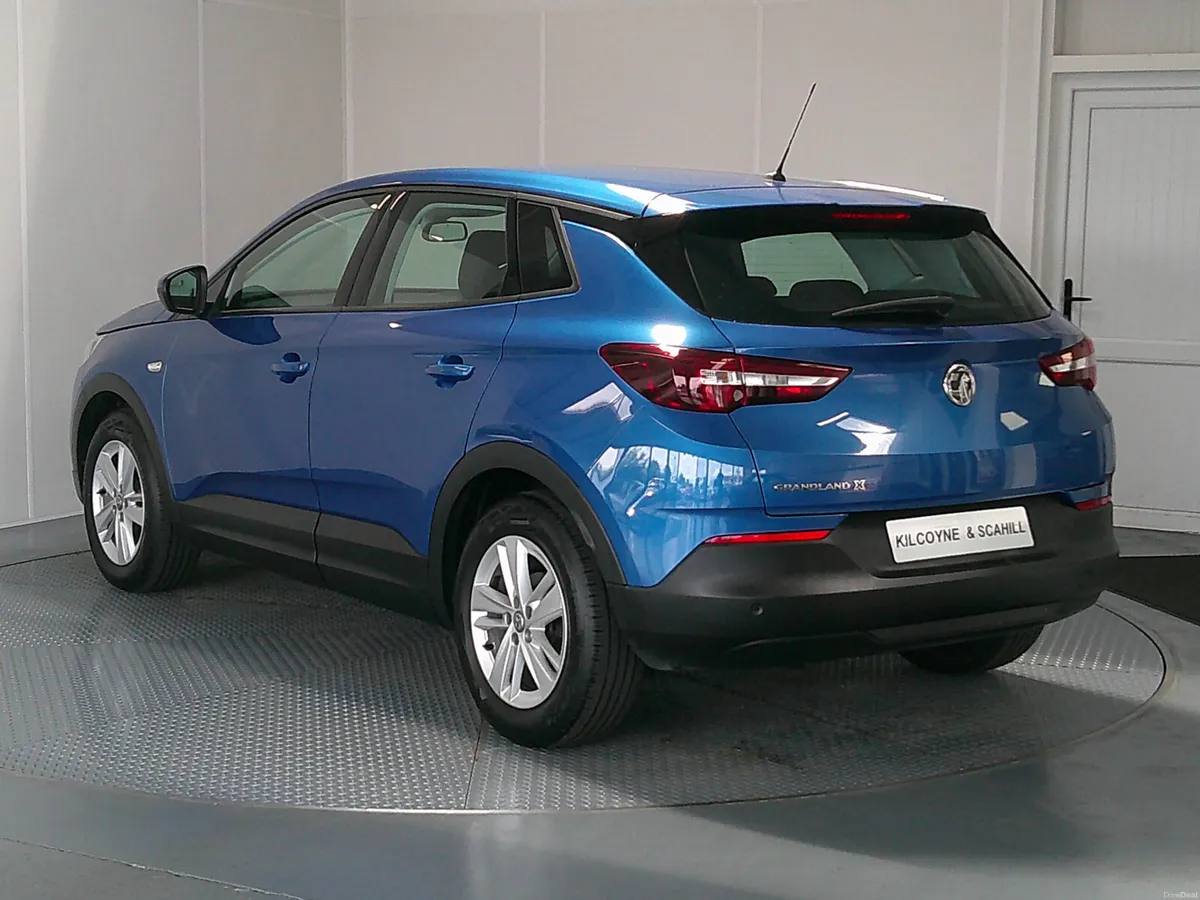 Vauxhall Grandland X 2020 - Image 5