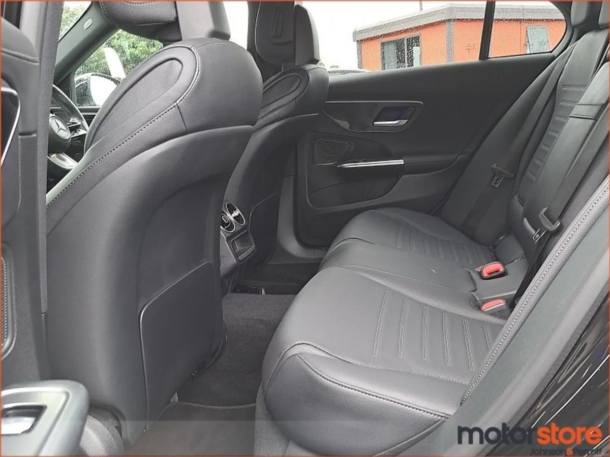 Mercedes-Benz C-Class C 300 E Amg Line Auto  AMG L - Image 5