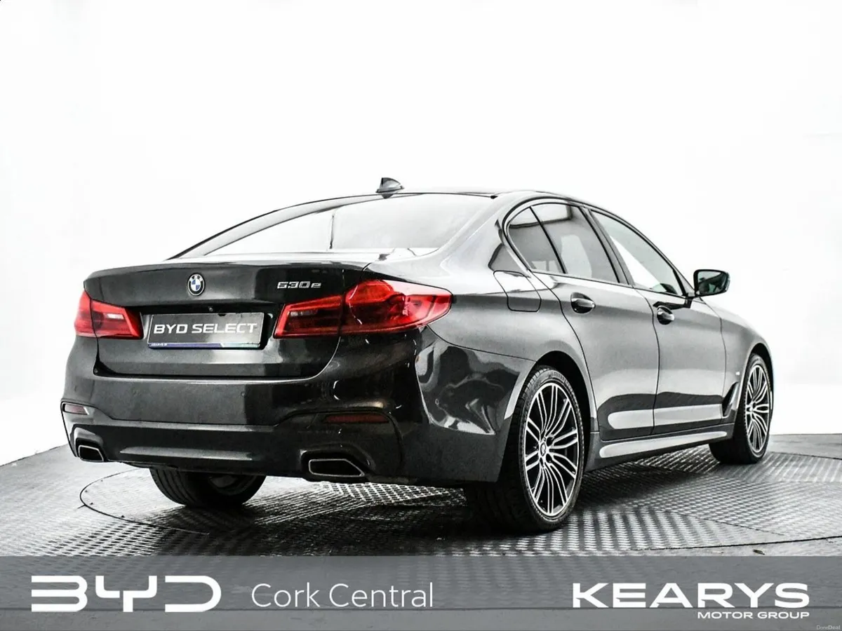 BMW 5-Series 530e M Sport Auto "LIke New" - Image 6
