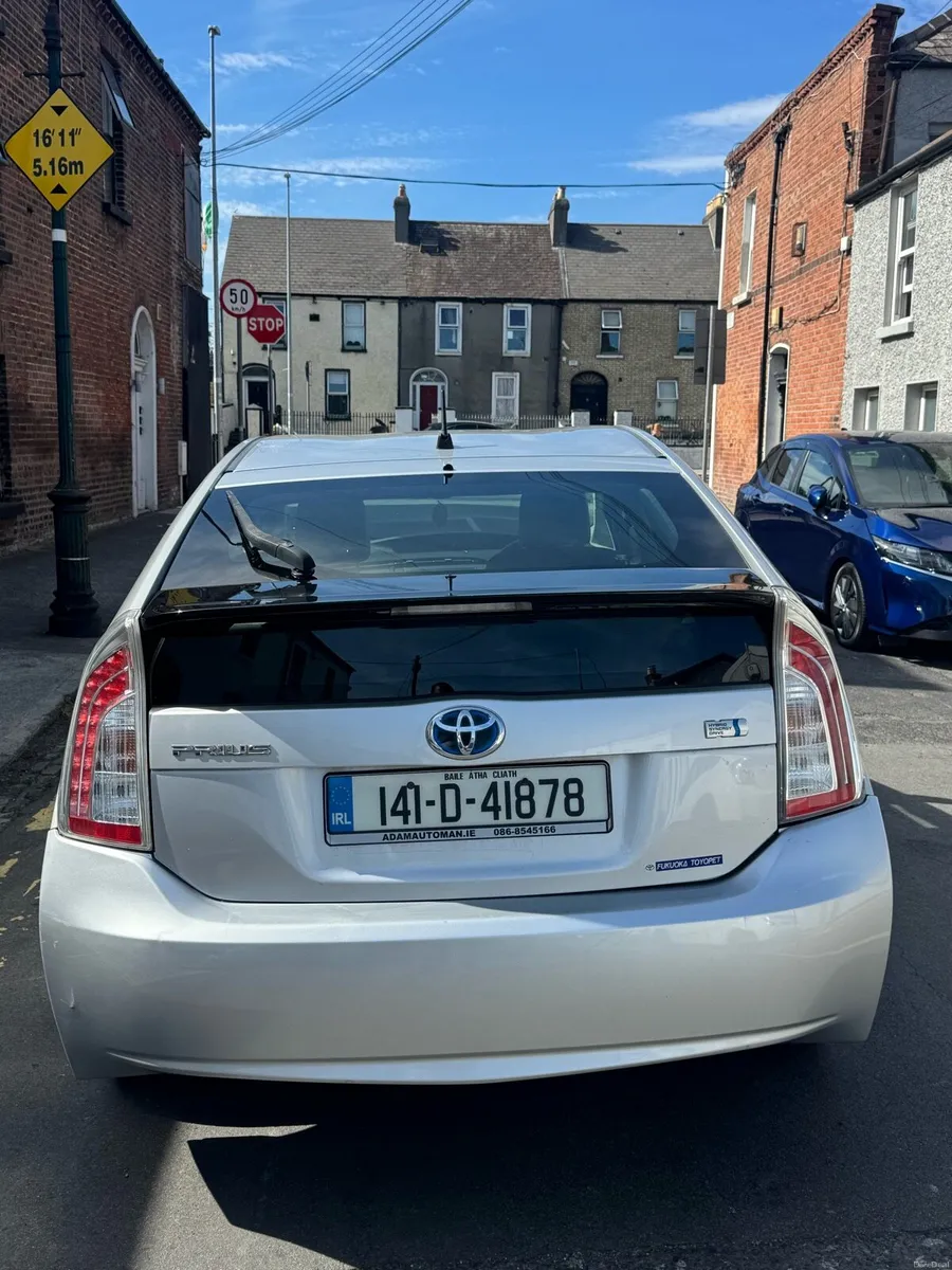 Toyota Prius - Image 2