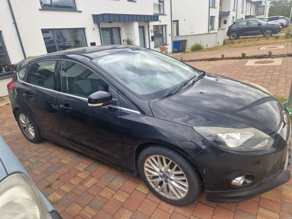 Ford Focus Zetec S 2012 *AS IS, NEEDS REPAIR* - Image 3