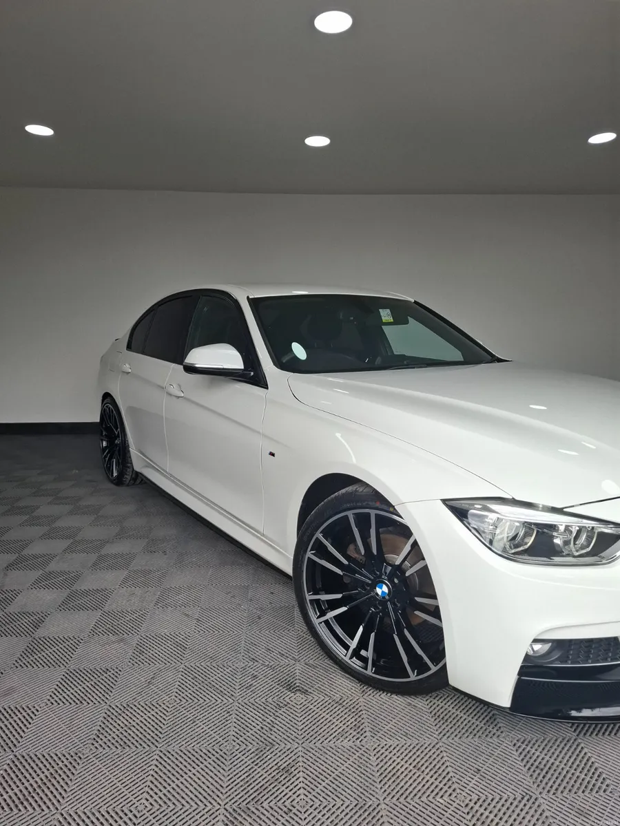 2016 BMW 320 D MSPORT MANUAL - Image 4