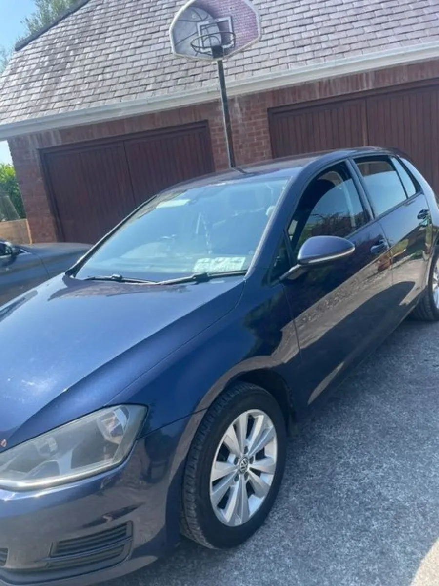 Volkswagen Golf 2013 - Image 2