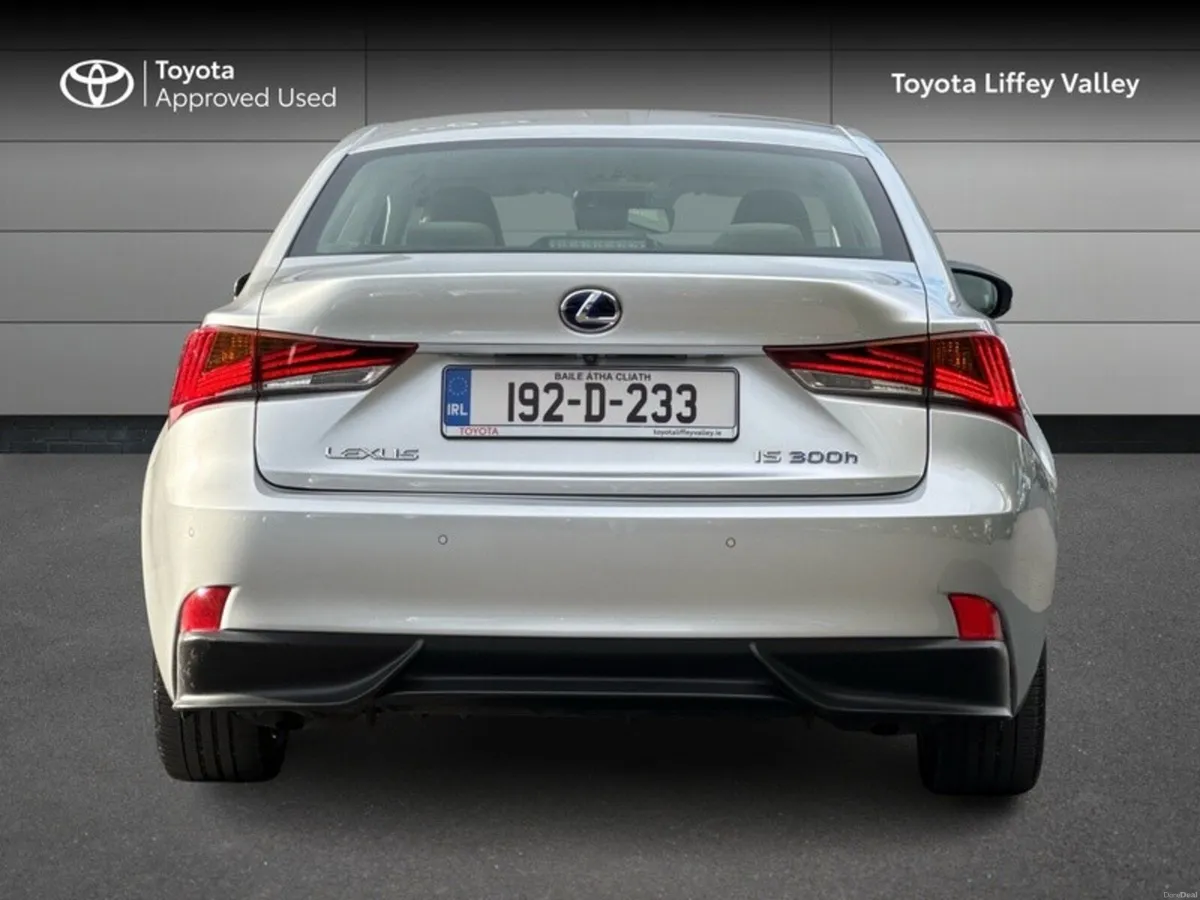 Lexus IS LEXUS IS300h EXECUTIVE - Image 4