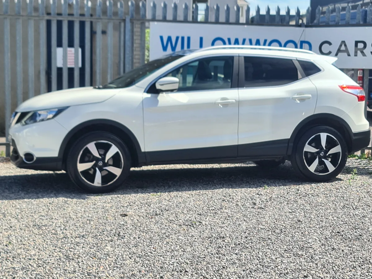 Nissan Qashqai 1.5dci SV connecta  2017 - Image 6