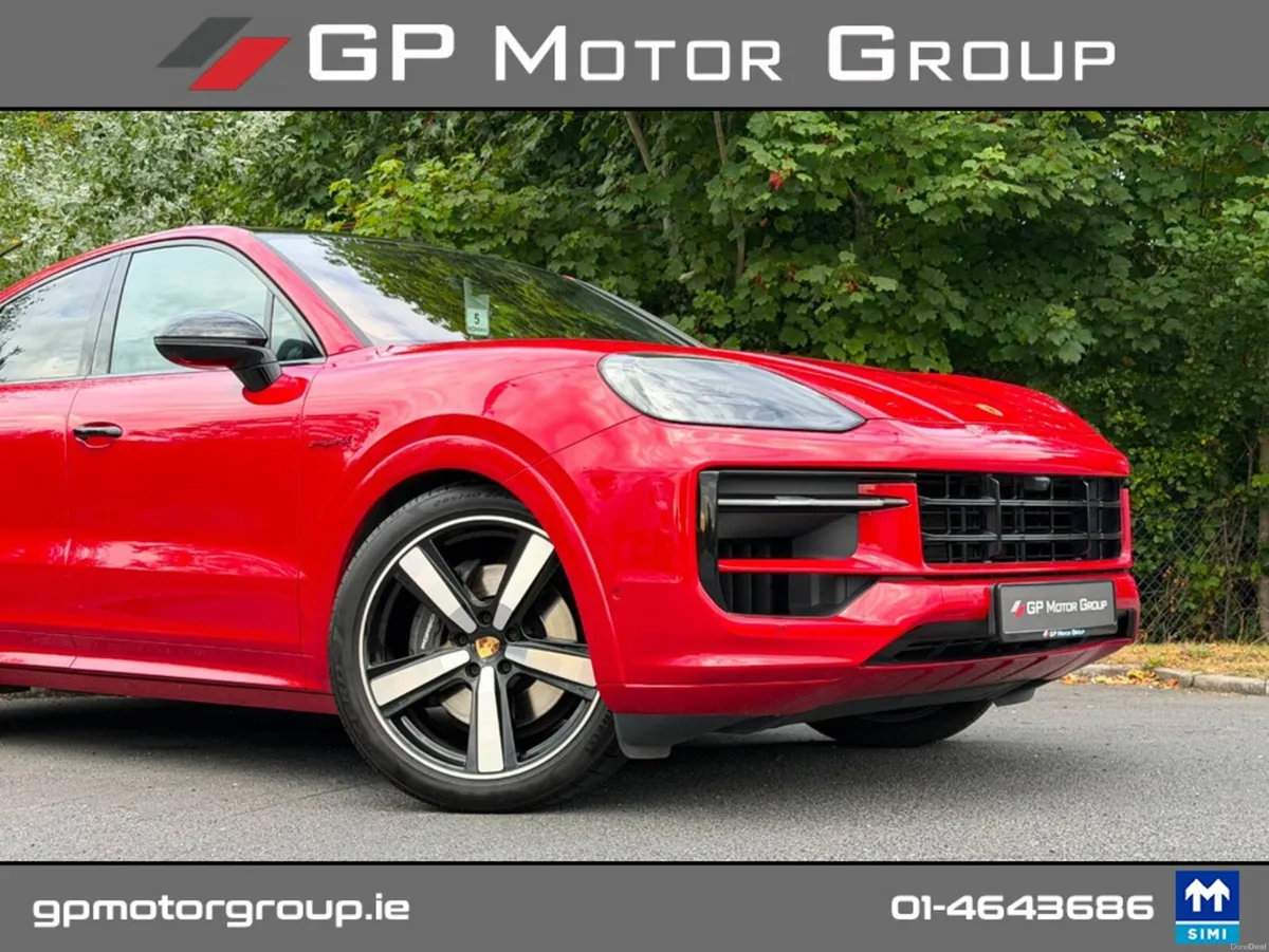 Porsche Cayenne 3.0 V6 COUPE E-HYBRID *REMAINING M - Image 3
