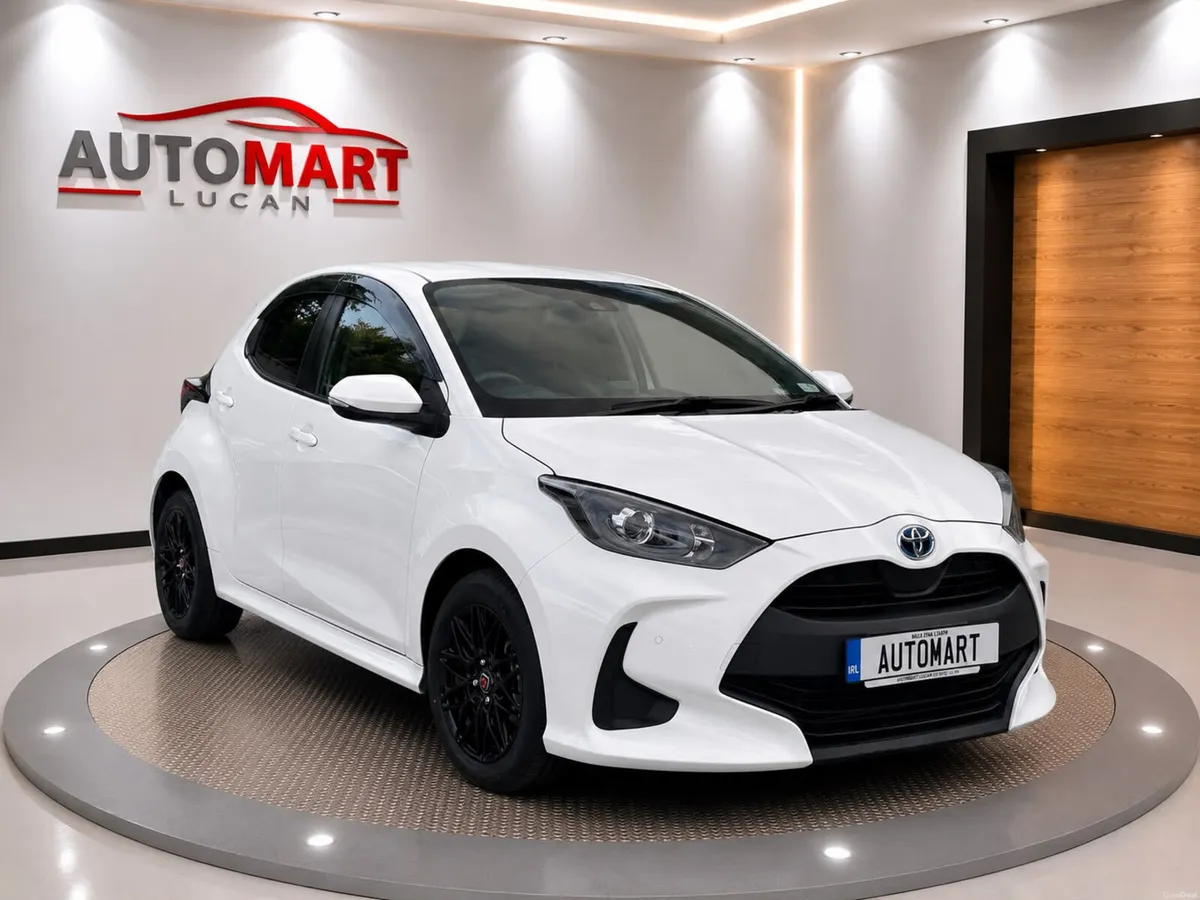 TOYOTA YARIS 2021 1.5 HYBRID AUTOMATIC TOP SPEC - Image 3