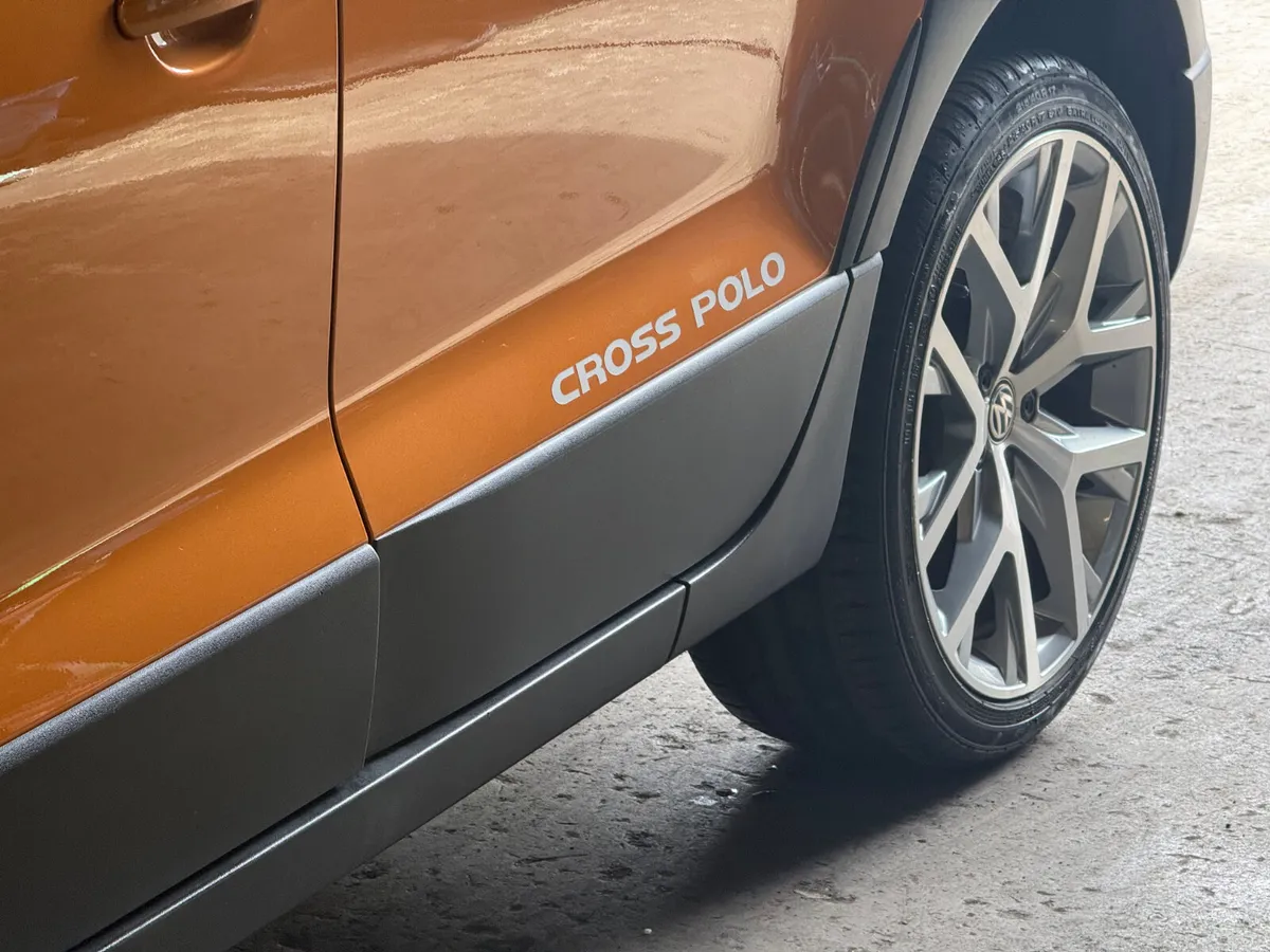 Volkswagen Polo Cross - Image 4
