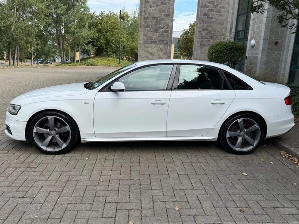 141 Audi A4 Black edition New Nct - Image 6