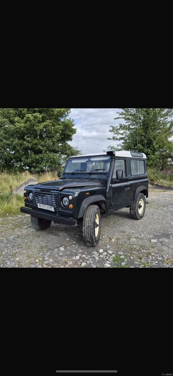 Land Rover defender 90 110 130 - Image 1