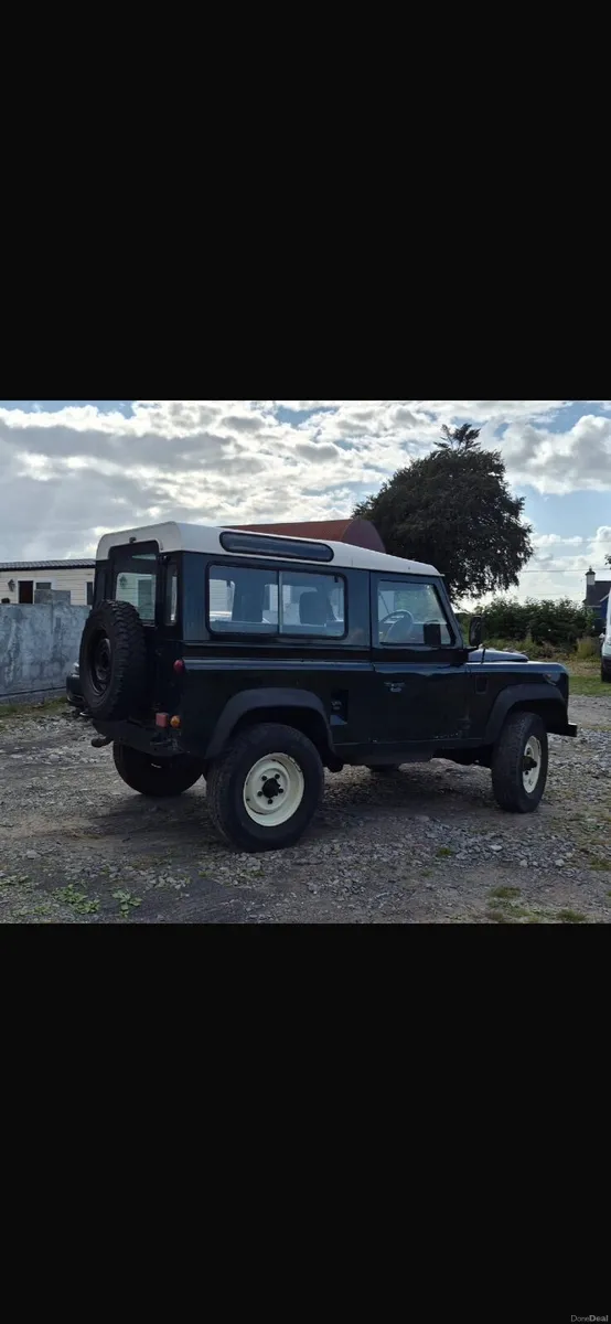 Land Rover defender 90 110 130 - Image 3