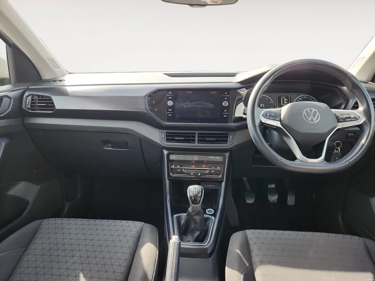 Volkswagen T-Cross 2022 - Image 3