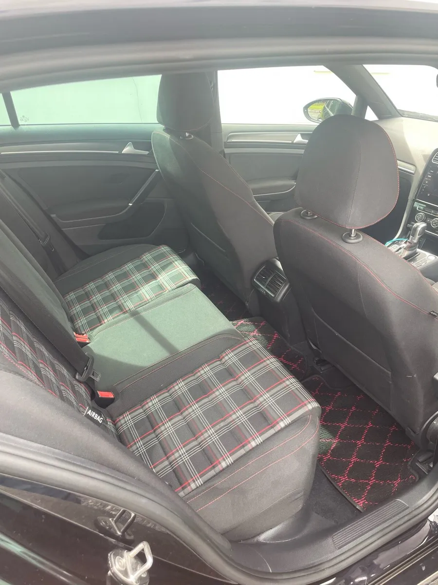 Volkswagen Golf GTI MK7.5 - Image 6