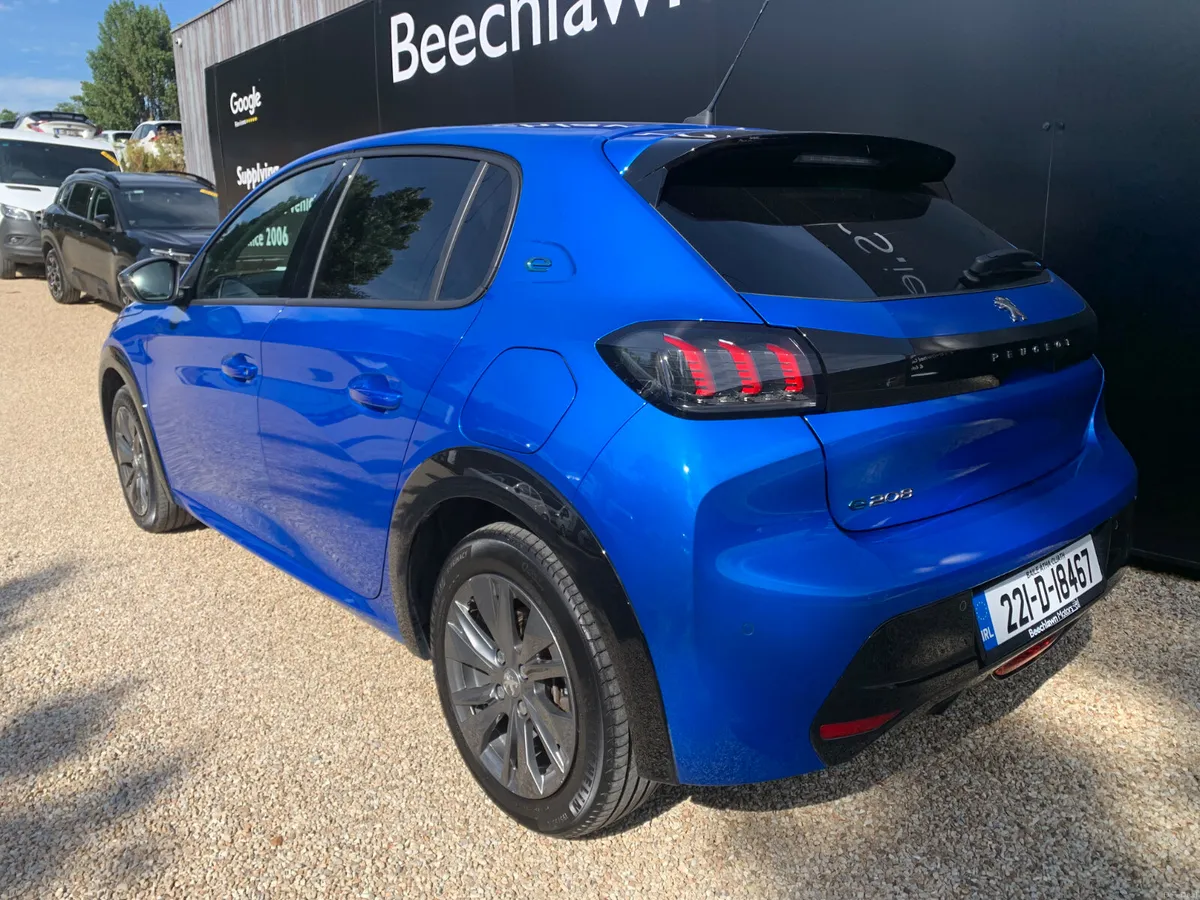 PEUGEOT 208 50 KWH 136 BHP E ALLURE PACK AUTO - Image 6