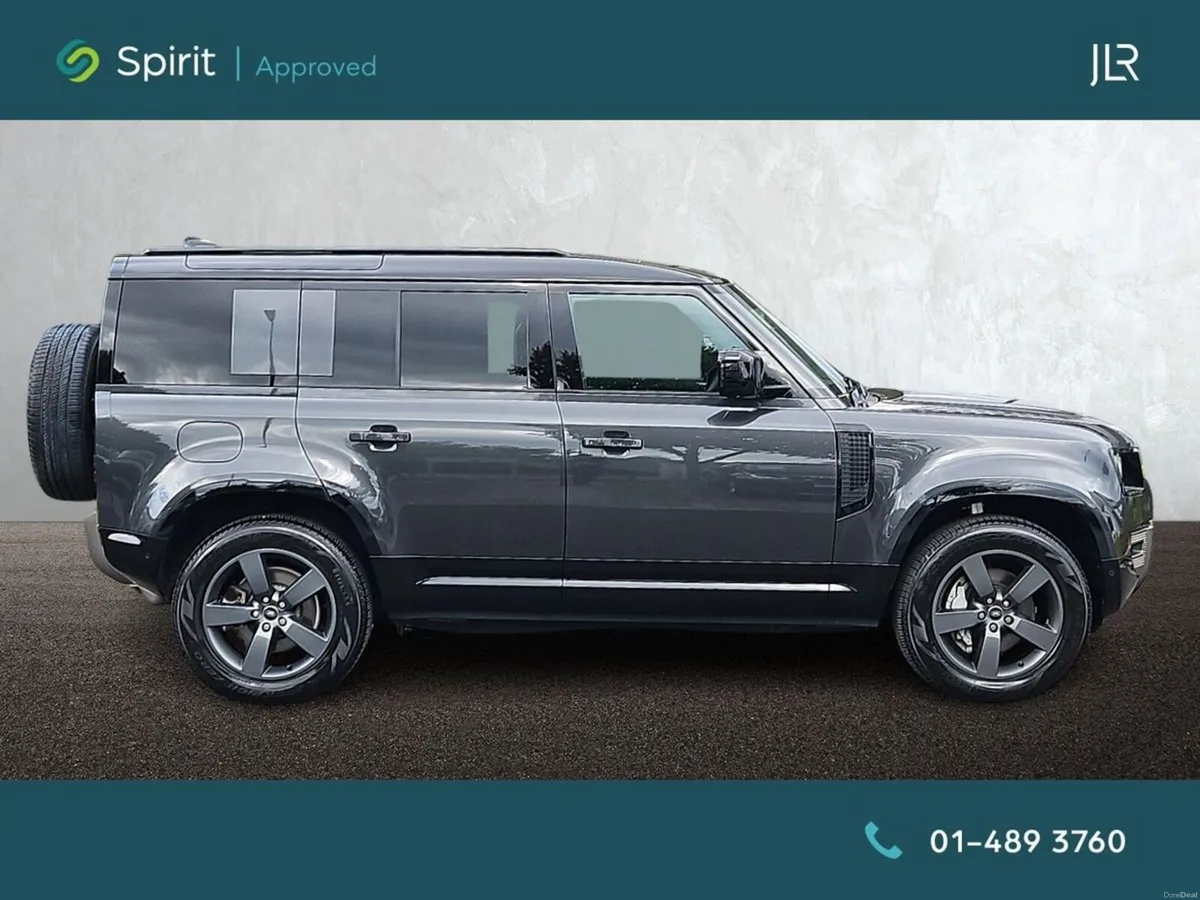 Land Rover Defender Defender 110 X-Dynamic HSE PHE - Image 6