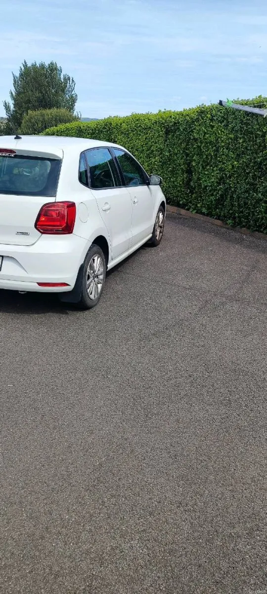 Volkswagen polo - Image 3
