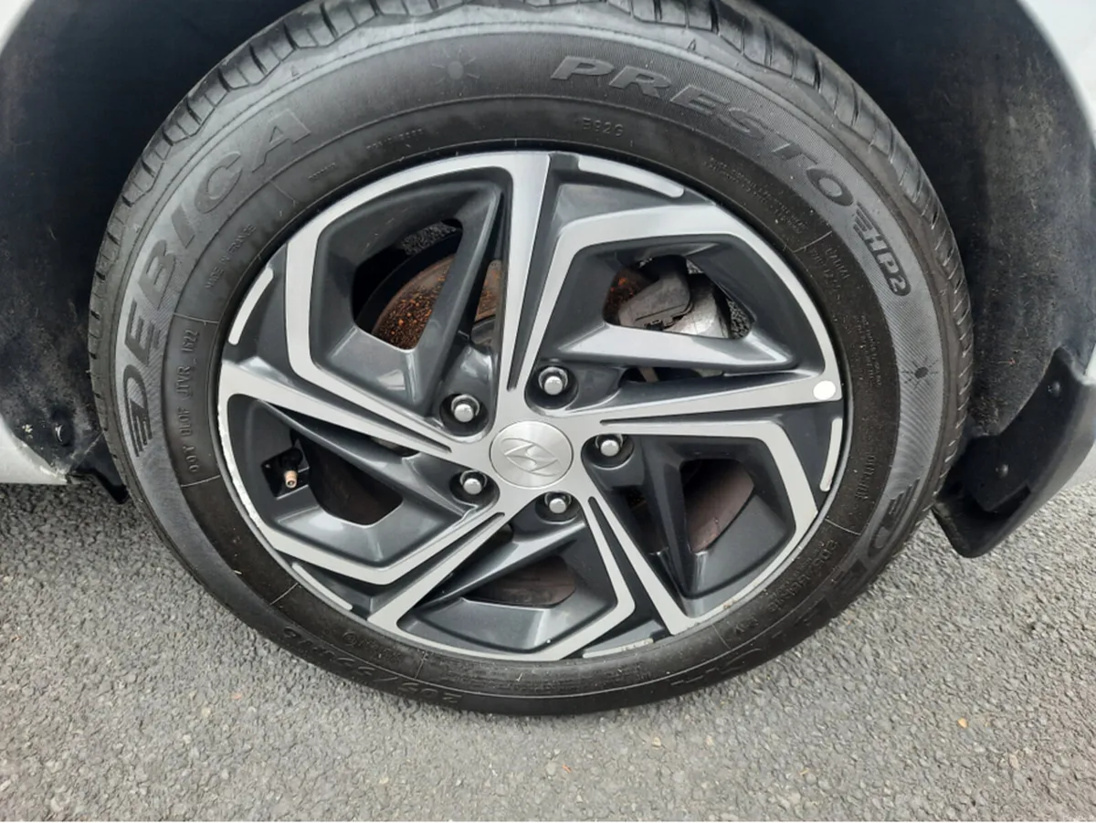 Hyundai i30 I 30 DELUXE 5DR PETROL - Image 4