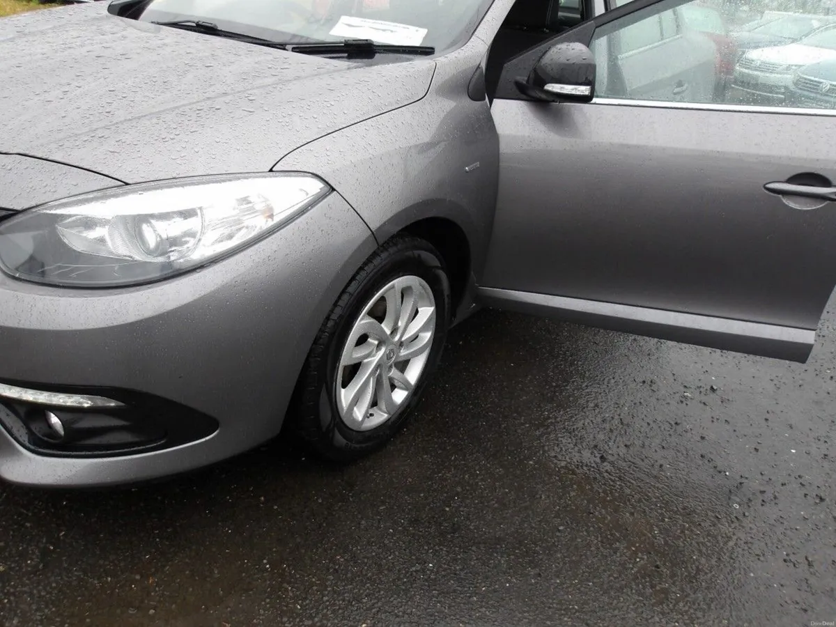 Renault Fluence 1.5 DCI 95 LIMITED - Image 6