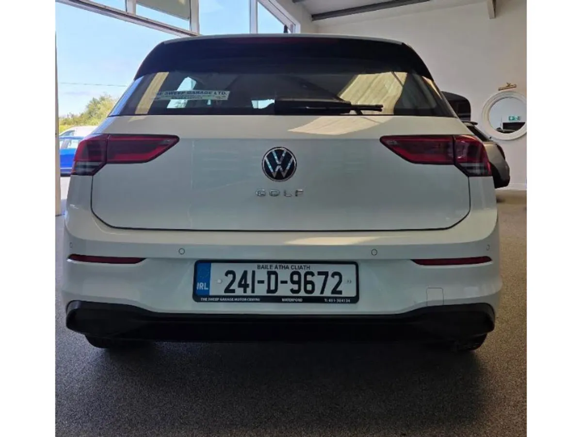 Volkswagen Golf LIFE 1.0 TSI 110HP 5DR - Image 3