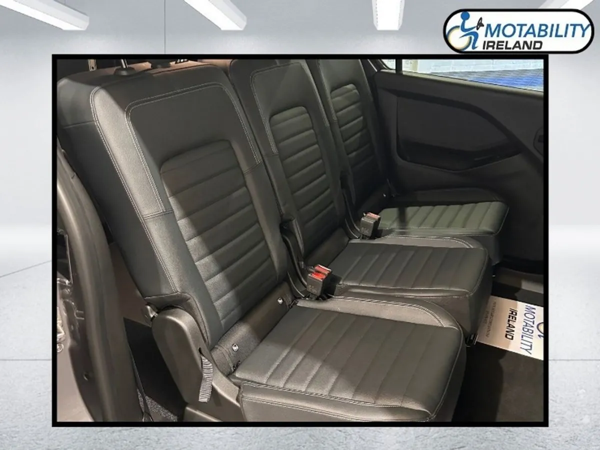Mercedes-Benz T-Class Wheelchair Accessible Taxi - Image 6